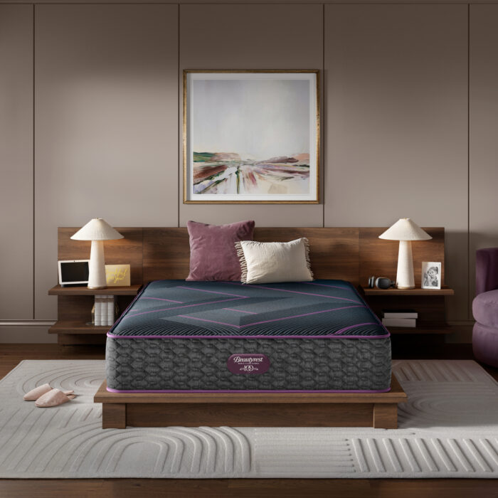 Beautyrest World Class Level Three Hybrid Plush Mattress